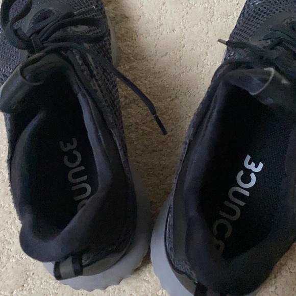 Women’s Adidas ALPHABOUNCE sneaker - Picture 6 of 7